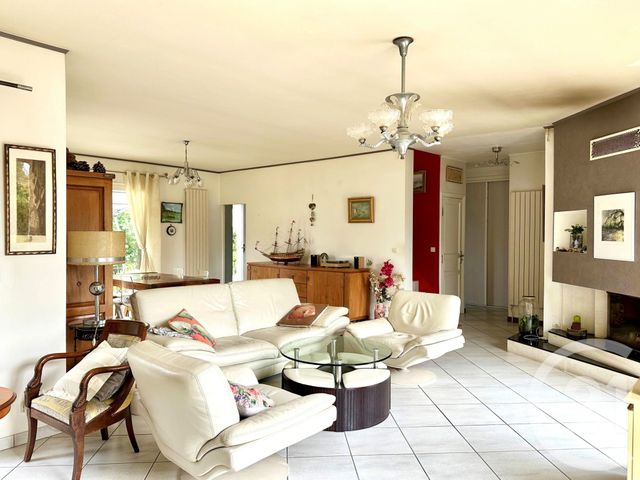 maison à vendre - 8 pièces - 159.07 m2 - VILLIERS SUR MARNE - 94 - ILE-DE-FRANCE - Century 21 Immobilière De Coeuilly