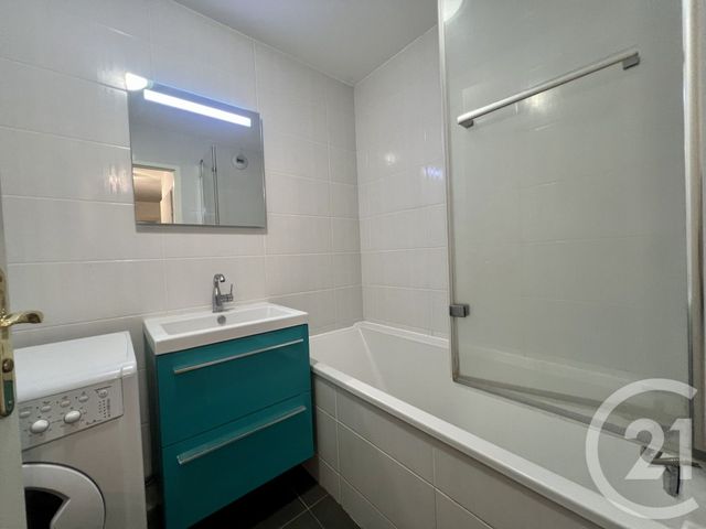Appartement F3 à louer - 3 pièces - 58.8 m2 - VILLIERS SUR MARNE - 94 - ILE-DE-FRANCE - Century 21 Immobilière De Coeuilly