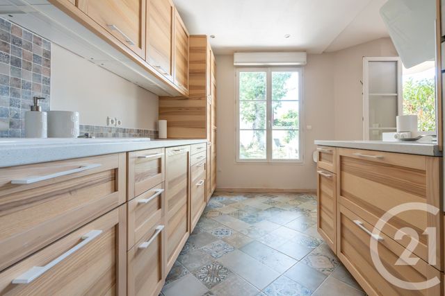 Appartement F3 à vendre - 3 pièces - 59.9 m2 - CHAMPIGNY SUR MARNE - 94 - ILE-DE-FRANCE - Century 21 Immobilière De Coeuilly