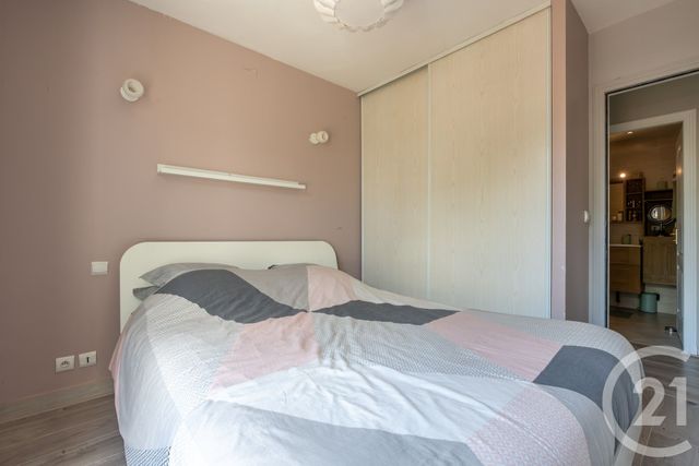 Appartement F3 à vendre - 3 pièces - 59.9 m2 - CHAMPIGNY SUR MARNE - 94 - ILE-DE-FRANCE - Century 21 Immobilière De Coeuilly