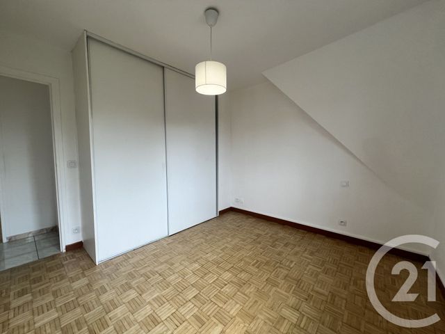 maison à louer - 5 pièces - 90.39 m2 - CHAMPIGNY SUR MARNE - 94 - ILE-DE-FRANCE - Century 21 Immobilière De Coeuilly