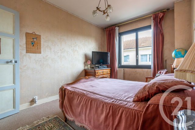 Appartement F3 à vendre - 3 pièces - 68.34 m2 - CHAMPIGNY SUR MARNE - 94 - ILE-DE-FRANCE - Century 21 Immobilière De Coeuilly