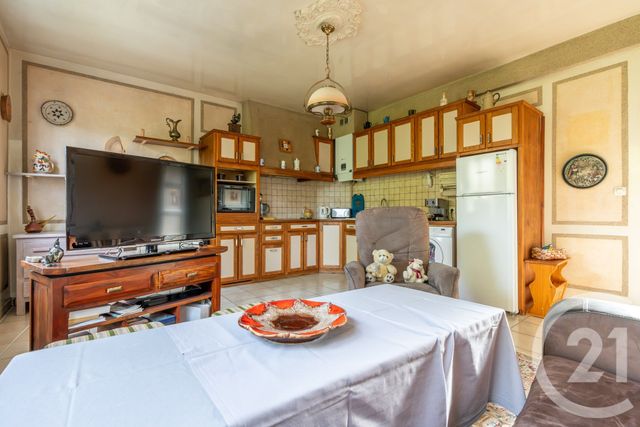 Appartement F3 à vendre - 3 pièces - 68.34 m2 - CHAMPIGNY SUR MARNE - 94 - ILE-DE-FRANCE - Century 21 Immobilière De Coeuilly