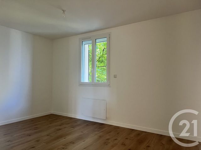 maison à louer - 6 pièces - 127.49 m2 - VILLIERS SUR MARNE - 94 - ILE-DE-FRANCE - Century 21 Immobilière De Coeuilly