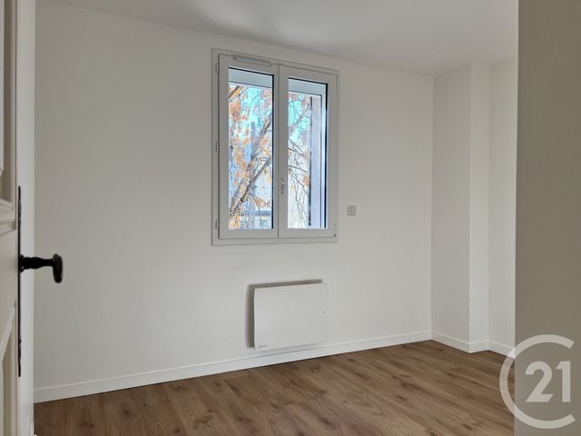 maison à louer - 6 pièces - 127.49 m2 - VILLIERS SUR MARNE - 94 - ILE-DE-FRANCE - Century 21 Immobilière De Coeuilly