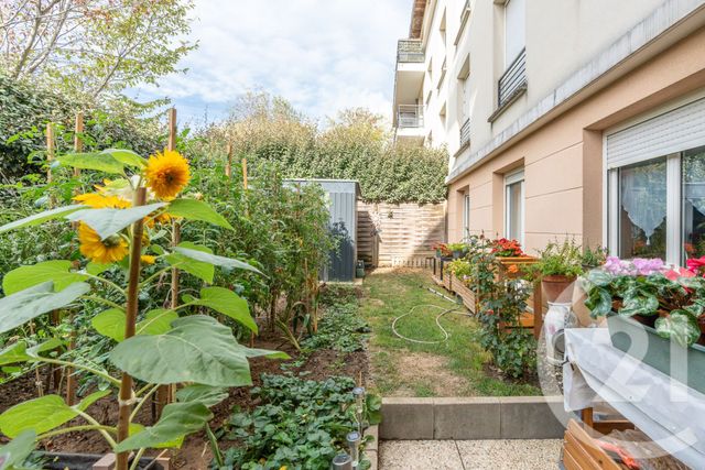 Appartement F3 à vendre - 3 pièces - 60.87 m2 - LE PLESSIS TREVISE - 94 - ILE-DE-FRANCE - Century 21 Immobilière De Coeuilly