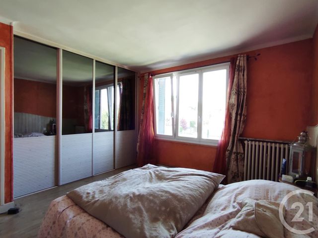 maison à vendre - 5 pièces - 107.42 m2 - VILLIERS SUR MARNE - 94 - ILE-DE-FRANCE - Century 21 Immobilière De Coeuilly maison à vendre - 5 pièces - 107.42 m2 - VILLIERS SUR MARNE - 94 - ILE-DE-FRANCE - Century 21 Immobilière De Coeuilly