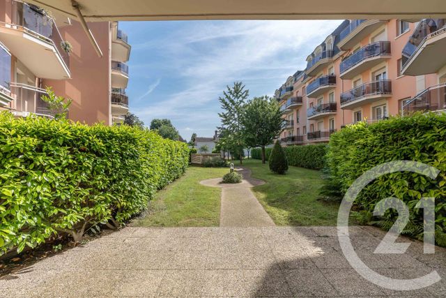 Appartement F5 à vendre - 5 pièces - 101.2 m2 - VILLIERS SUR MARNE - 94 - ILE-DE-FRANCE - Century 21 Immobilière De Coeuilly
