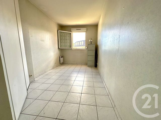Appartement F5 à vendre - 5 pièces - 101.2 m2 - VILLIERS SUR MARNE - 94 - ILE-DE-FRANCE - Century 21 Immobilière De Coeuilly