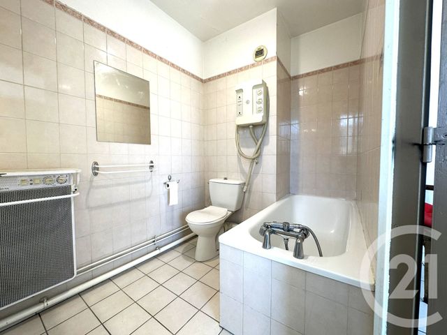 Appartement F5 à vendre - 5 pièces - 101.2 m2 - VILLIERS SUR MARNE - 94 - ILE-DE-FRANCE - Century 21 Immobilière De Coeuilly